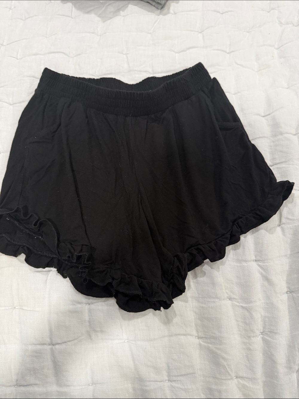 Nordstrom Black Ruffle Hem Kids Shorts